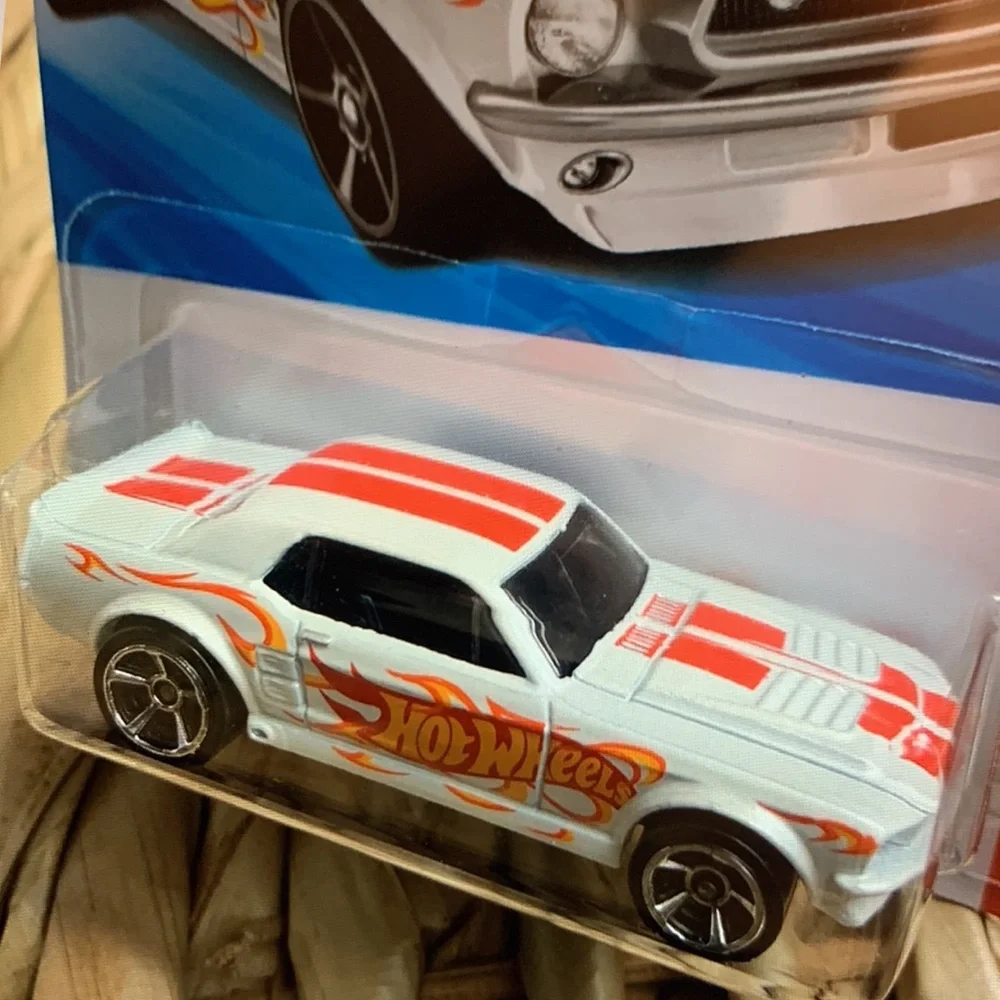 1967 Ford Mustang Coupe 67 Hot Wheels Hotwheels 1960s 60s White Pony Car 2025 🆕